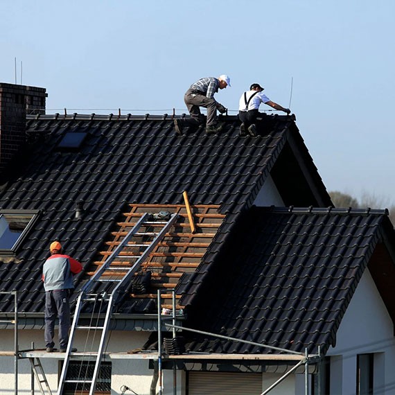 Ремонт кровли частного дома в Балашихе и Московской области